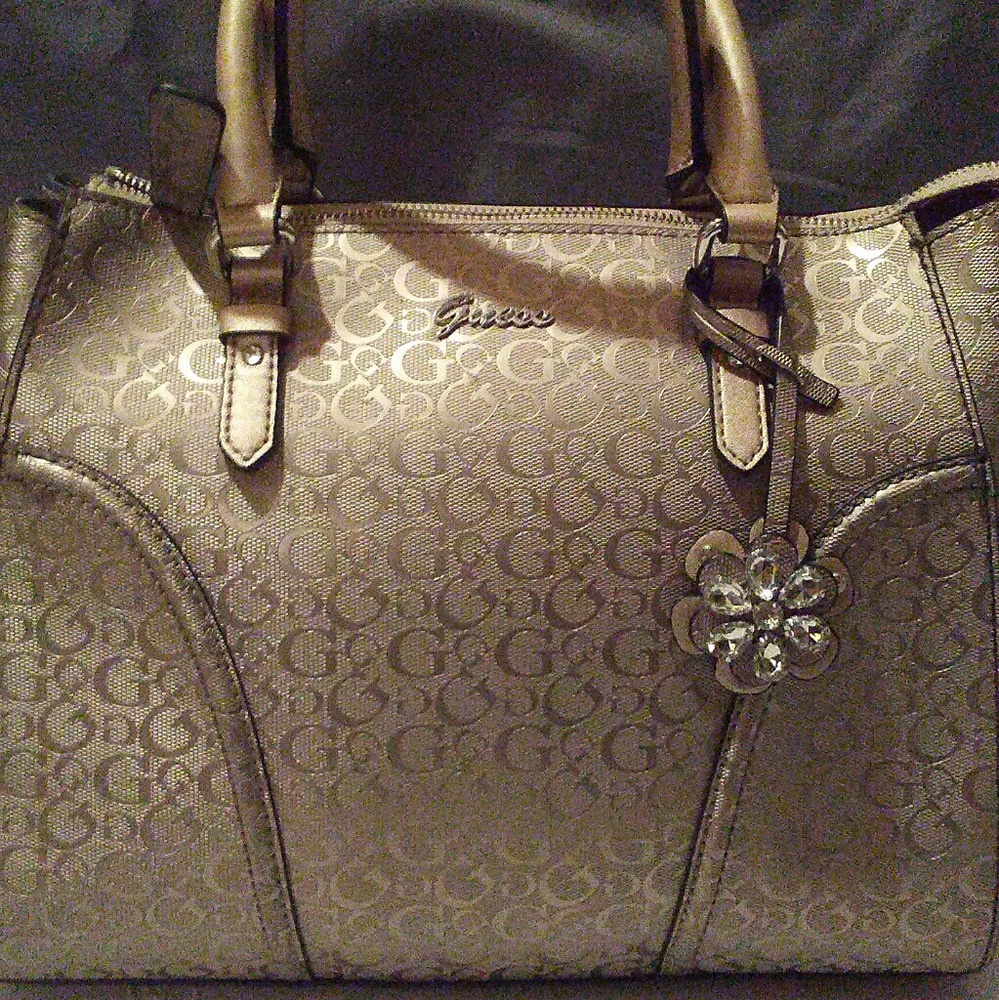 Guess hand bag